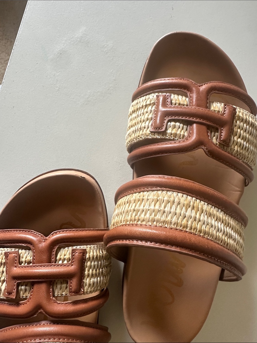 Sam Edelman Slides - Picture 2 of 4